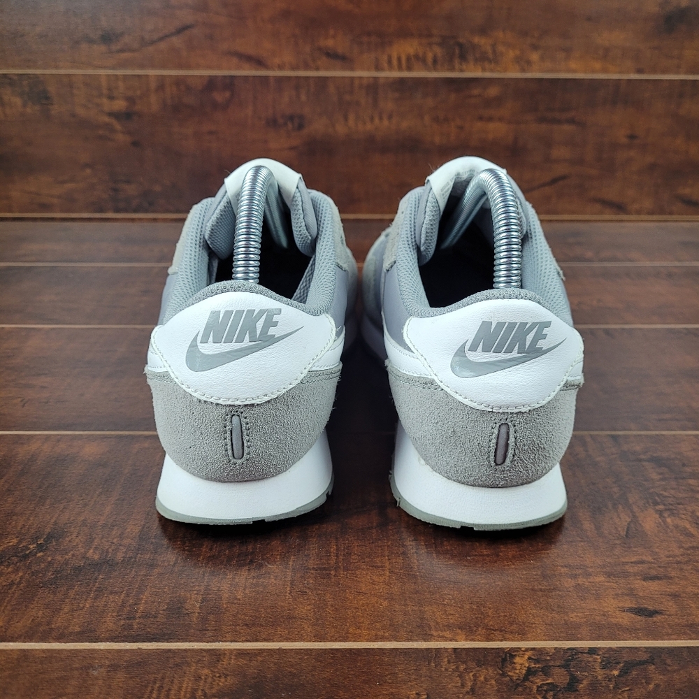 Nike Gray and White Women's Athletic Sneakers - Picture 4 of 9